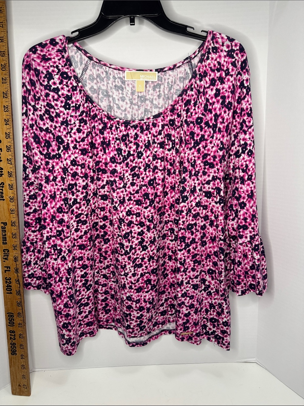 MICHAEL Michael Kors Pink and Navy Floral Scoop Neck Tunic